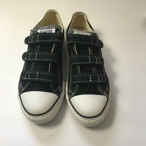 converse shoes velcro straps
